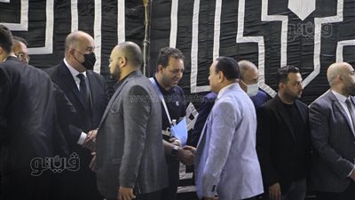 أحمد مرتضى وزادة وعبد الحليم ومدربو الناشئين في عزاء جلال إبراهيم 