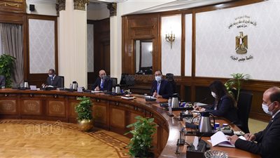 قرار عاجل من رئيس الوزراء بشأن القرى المتضررة من السيول 