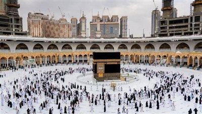 بعد فتحها للمصريين.. تعرف على أقل سعر لبرنامج العمرة 