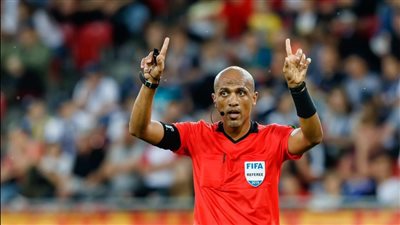 طاقم حكام عماني يدير مباراة الوكرة والوحدة في السوبر الإماراتي القطري