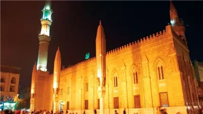 مواقيت الصلاة، موعد أذان العشاء اليوم الأحد 12 - 1- 2025 في القاهرة والمحافظات 	