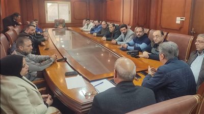  تجارية دمياط تبحث ضبط الأسعار وزيادة المعروض قبل شهر رمضان 