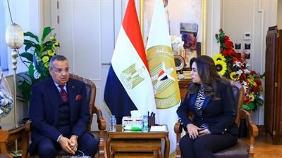 وزيرة التنمية المحلية تبحث مع محافظ جنوب سيناء استعدادات مشروع التجلي الأعظم 