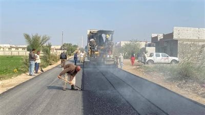 محافظ المنيا يستعرض جهود مديرية الطرق والنقل خلال عام 2024