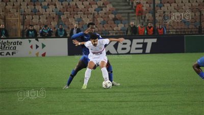 التعادل السلبى يستمر بين الزمالك وبلاك بولز بعد 30 دقيقة