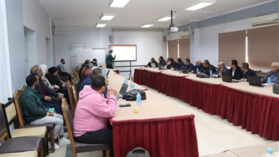 مياه الفيوم تعقد اجتماعا لمتابعة معدلات تنفيذ مشروعات توسعات الصرف الصحي