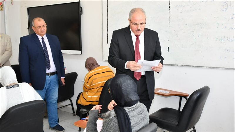 الامتحانات بألسن