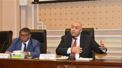 نقل البرلمان تناقش مشكلات مستحقات العاملين بالشركات وتوصي باستدعاء المسئولين