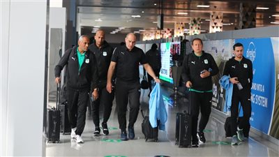 بعثة المصري تصل إلى مطار القاهرة الدولي قادمة من نيجيريا 