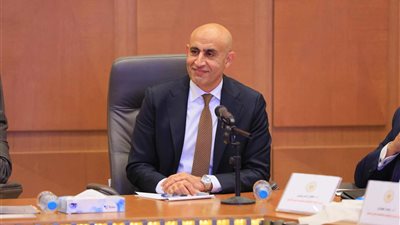 عبد اللطيف: نظام البكالوريا مطابق لأنظمة ig وib ومدارس النيل 