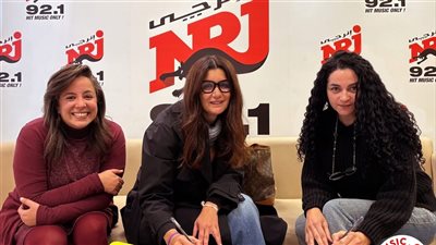 غادة عادل تتعاقد على المسلسل الإذاعي اللمبة الزرقة في رمضان 2025