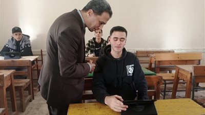 وكيل تعليم كفر الشيخ يتفقد اللجان في اليوم الرابع للامتحانات 