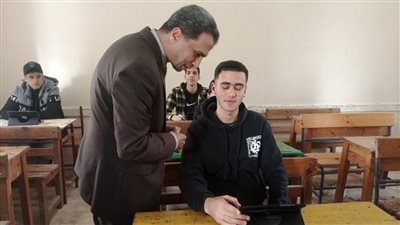 خطأ بنموذج امتحان مادة الفلسفة للصف الأول الثانوي العام بالقليوبية، والتعليم تتخذ إجراء عاجلا