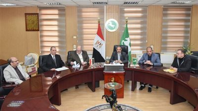 محافظ الشرقية يترأس لجنة اختيار مدير الإدارة العامة للوقاية البيطرية 