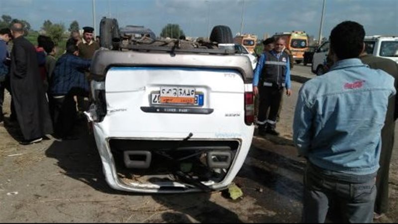 حادث إنقلاب سيارة