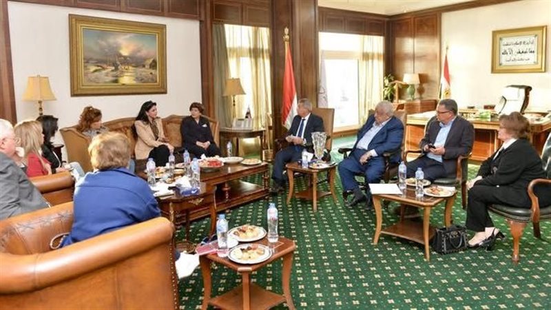 جلسة سبل تطوير الإعلام