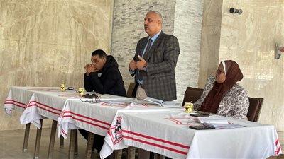 وكيل الشباب والرياضة بالجيزة لمديري الإدارات: نعمل كفريق ولا مجال للتكاسل