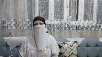 صفاء عبد الفتاح، محامية قنا تنهي احتكار الرجال لمنصب المأذون الشرعي (فيديو) 