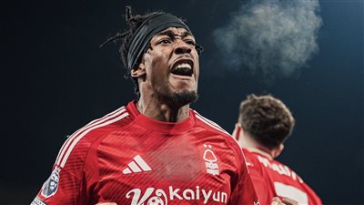 الدوري الإنجليزي، نوتنجهام فورست يتقدم على ليفربول 1-0 في الشوط الأول (فيديو)
