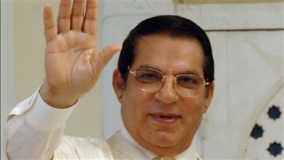  بن علي هرب، تونس تمر بمنعطف خطر في الذكرى الـ 14 لانهيار النظام الأسبق 