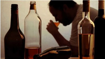 بينهم 26 أجنبيا، وفاة 11 شخصا وإصابة 38 آخرين تناولوا كحولا مغشوشا في تركيا