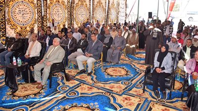 محافظ الأقصر يشهد لقاء جماهيريا مع أهالي حاجر الأقالتة لبحث مطالبهم