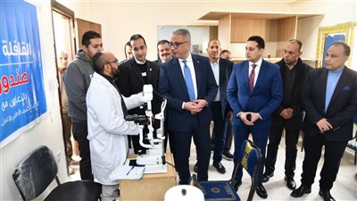 صندوق تحيا مصر ينظم قافلة طبية مجانية لأهالي قرية النزلة في الفيوم