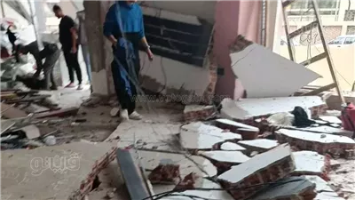 مصرع عامل انهار عليه حائط بمول شهير بالعاشر من رمضان (صور)