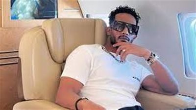  محمد رمضان يسافر فرنسا لتصوير فيديو كليب جديد 