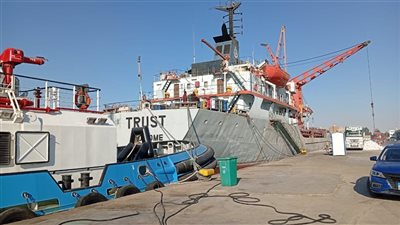 تداول 20 ألف طن بضائع عامة و1112 شاحنة متنوعة بموانئ البحر الأحمر