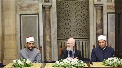 خلال ملتقى السيرة النبوية، علماء الأزهر يوضحون الدروس المستفادة من الجهر بالدعوة