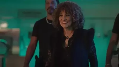 حميد الشاعري وسماح أنور ضيوف شرف مسلسل موضوع عائلي 3 الحلقة 7