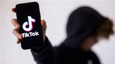 ترامب يدرس تعليق تطبيق قانون بيع تيك توك أو حظره بين 60 و90 يوما