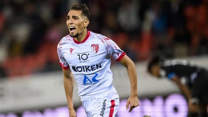 الياس شوارف،فيتو