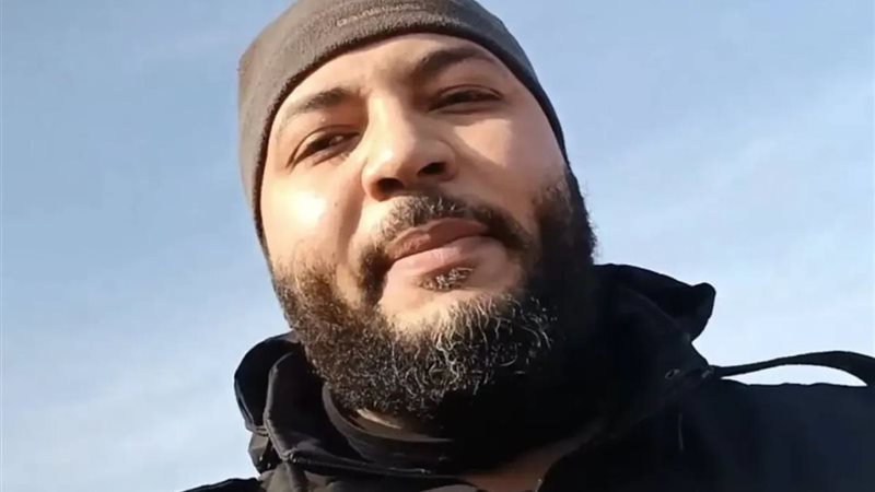 أحمد المنصور، فيتو