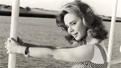 ماجدة الصباحي.. شاركت سينمائيًّا في عمر الـ15.. تبنت قضايا المرأة والشباب.. قُبلة عمر الشريف أثارت أزمة.. وهذه كواليس فيلم 