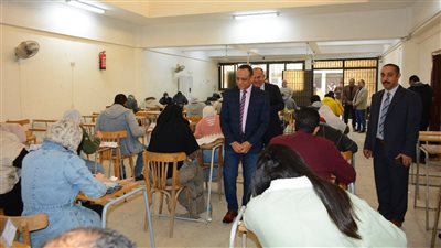 انتظام امتحانات الدراسات العليا بمعهد بحوث ودراسات البيولوجيا الجزيئية بجامعة أسيوط