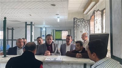 السكرتير العام لمحافظة الفيوم يتفقد المركز التكنولوجي بطامية