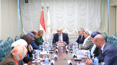 وزير التعليم يبرز أهمية التعاون مع اليونسكو في تطوير المناهج وتدريب المعلمين 