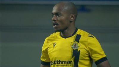 حقيقة مفاوضات الزمالك لضم بيرسي تاو