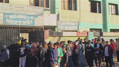 126 ألف طالب يواصلون امتحان اللغة العربية في الشهادة الإعدادية بالدقهلية (صور) 