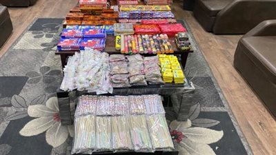 ضبط عاطل بحوزته 114 ألف قطعة ألعاب نارية فى الإسكندرية 