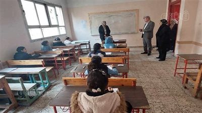 تعليم الشرقية يكشف حقيقة تأخر توزيع أسئلة امتحان العربي على طلاب الإعدادية