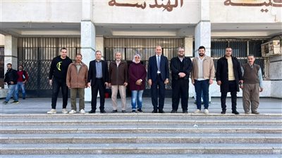 نائب رئيس جامعة الزقازيق يتفقد سيرالامتحانات بكلية الحقوق