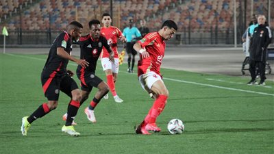 الأهلي يبحث عن هدف التقدم في مرمى أورلاندو بيراتس بعد 30 دقيقة بدوري الأبطال