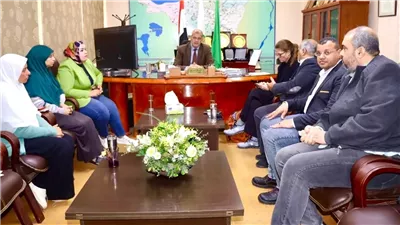 وفد من اليونسيف يزور شركة الفيوم لمياه الشرب 