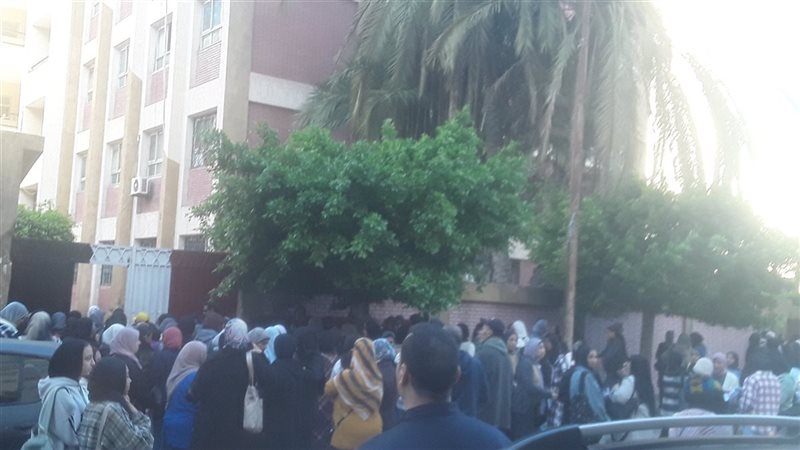 انتظام طلاب الشهادة
