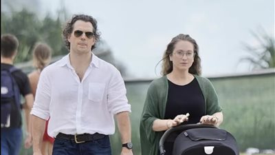 هنري كافيل يتجول في أستراليا مع ابنه حديث الولادة (صور)