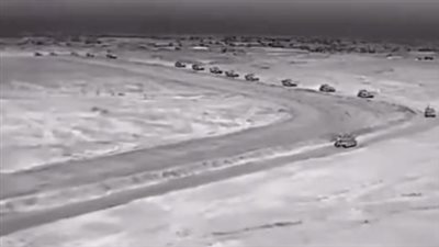 لحظة انسحاب أرتال عسكرية من لواء جفعاتي وعودة النازحين لشمال غزة (فيديو)