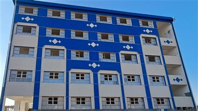 مواصلة التشطيبات النهائية لمدرسة البورة الإبتدائية الجديدة بأسيوط